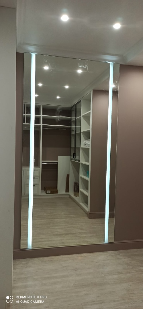 Зеркало с подсветкой/Парящий Зеркало